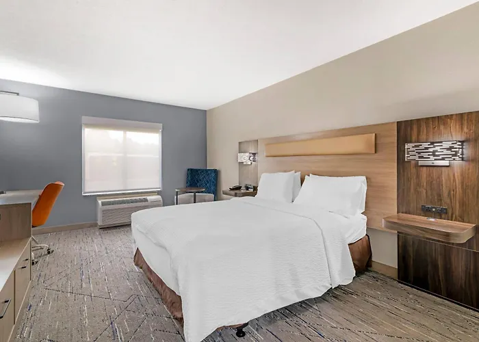 Keene Elm City Hotel, An Ascend Collection Hotel